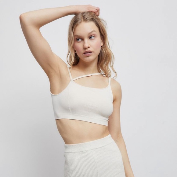 Urban Outfitters Tops - Out From Under Lucky Seamless Asymmetrical Bra Top NWT Size XS/S - Ivory